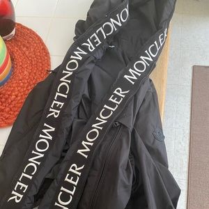 Moncler Massereau Giubbotto Coat